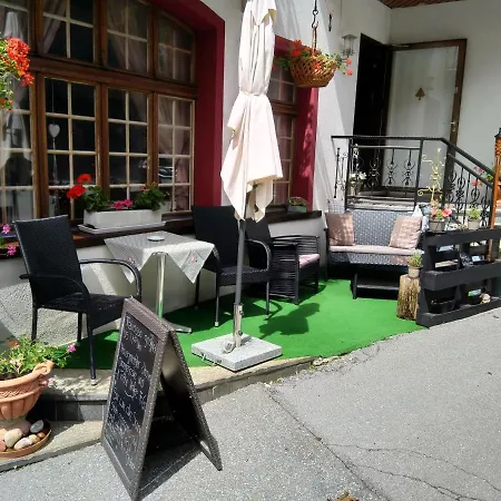 Mini-hôtel Restaurant Escher 3*