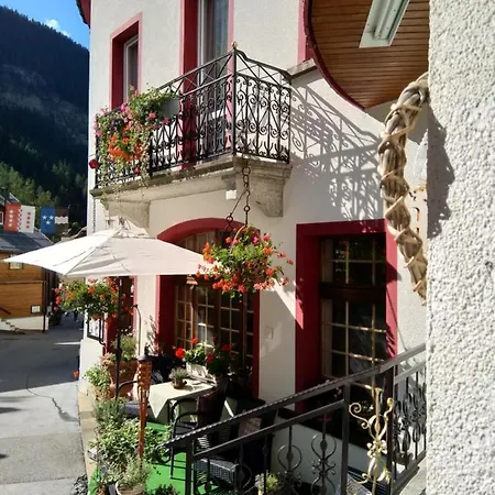 Mini-hôtel Restaurant Escher 3*