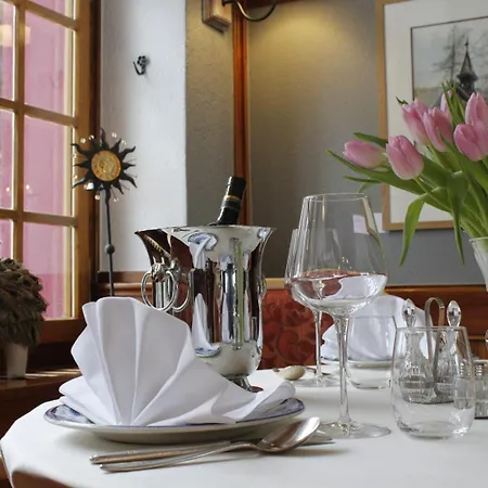 Restaurant Escher Han/Misafirhane