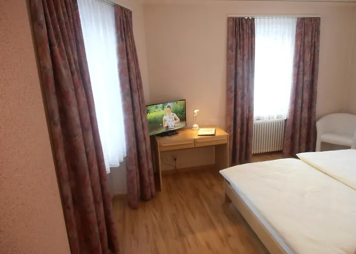 宾馆 Restaurant Escher 洛伊克巴德