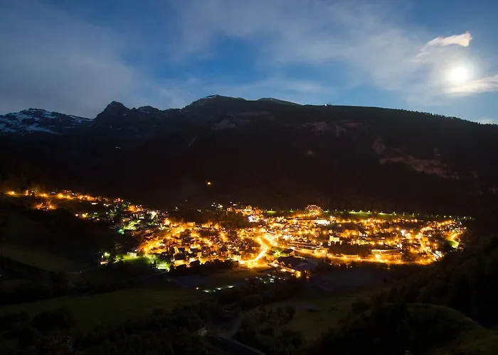 宾馆 Restaurant Escher 洛伊克巴德