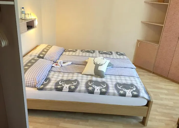 宾馆 Restaurant Escher