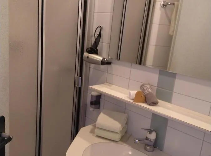 Restaurant Escher 宾馆 3*