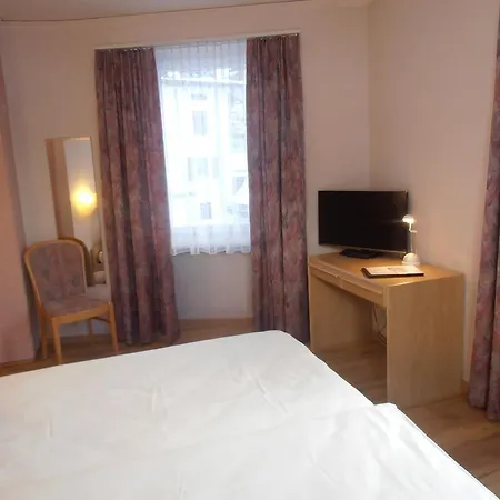 Restaurant Escher Мини-отель Лойкербад