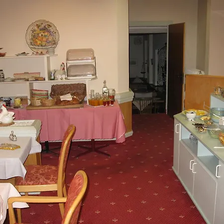 Restaurant Escher Мини-отель