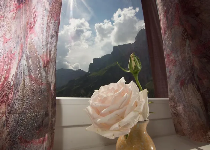 Han/Misafirhane Restaurant Escher Leukerbad